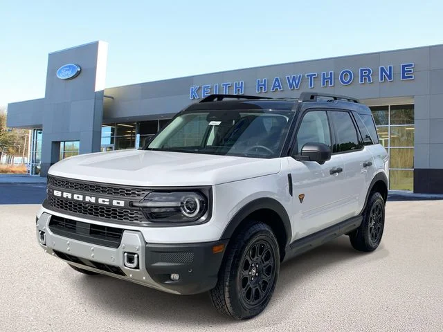 New 2026 Oxford White Ford Badlands® image 3