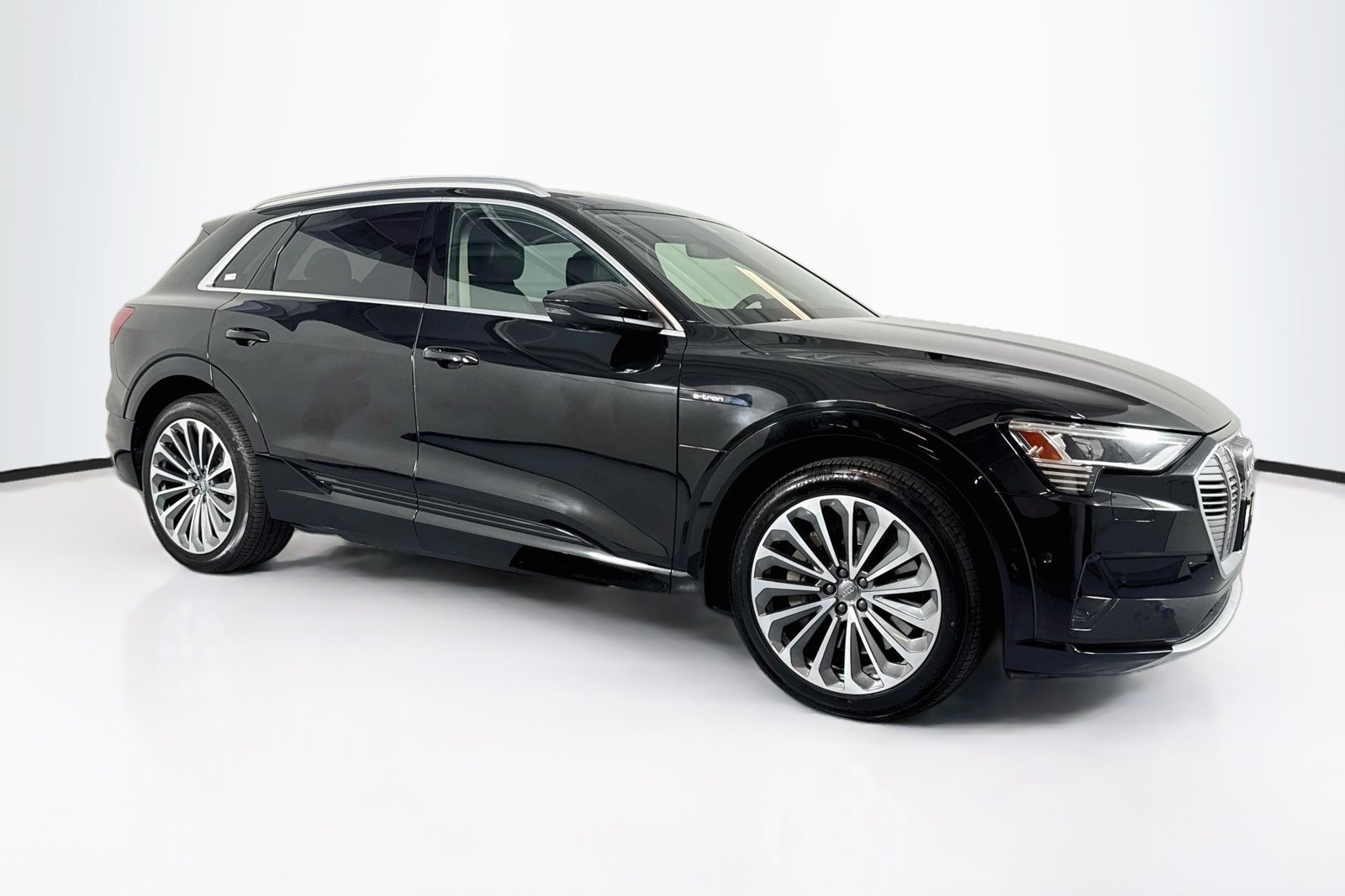 Used 2019 Mythos Black Metallic Audi Prestige image 3