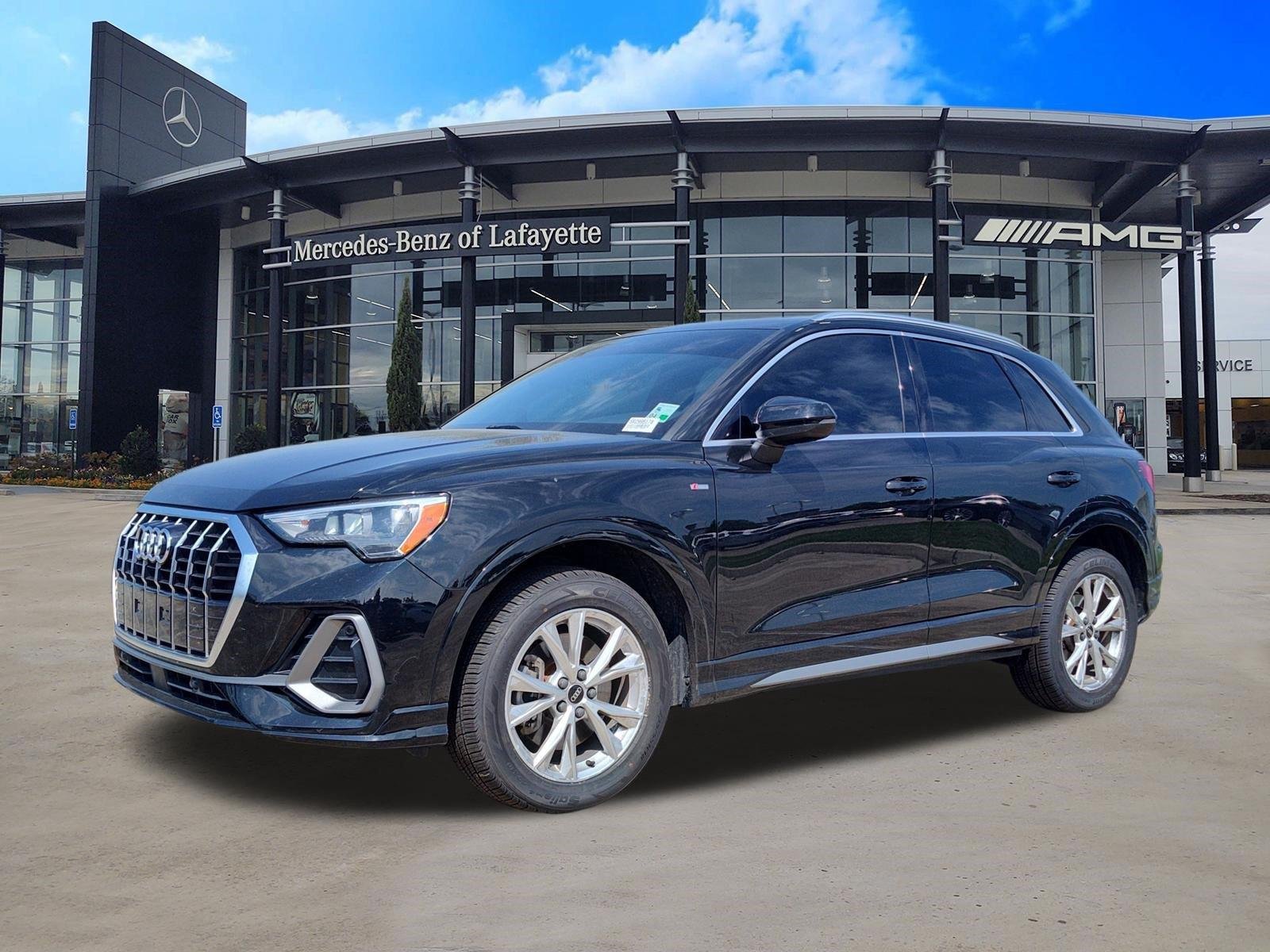 2022 Audi Q3