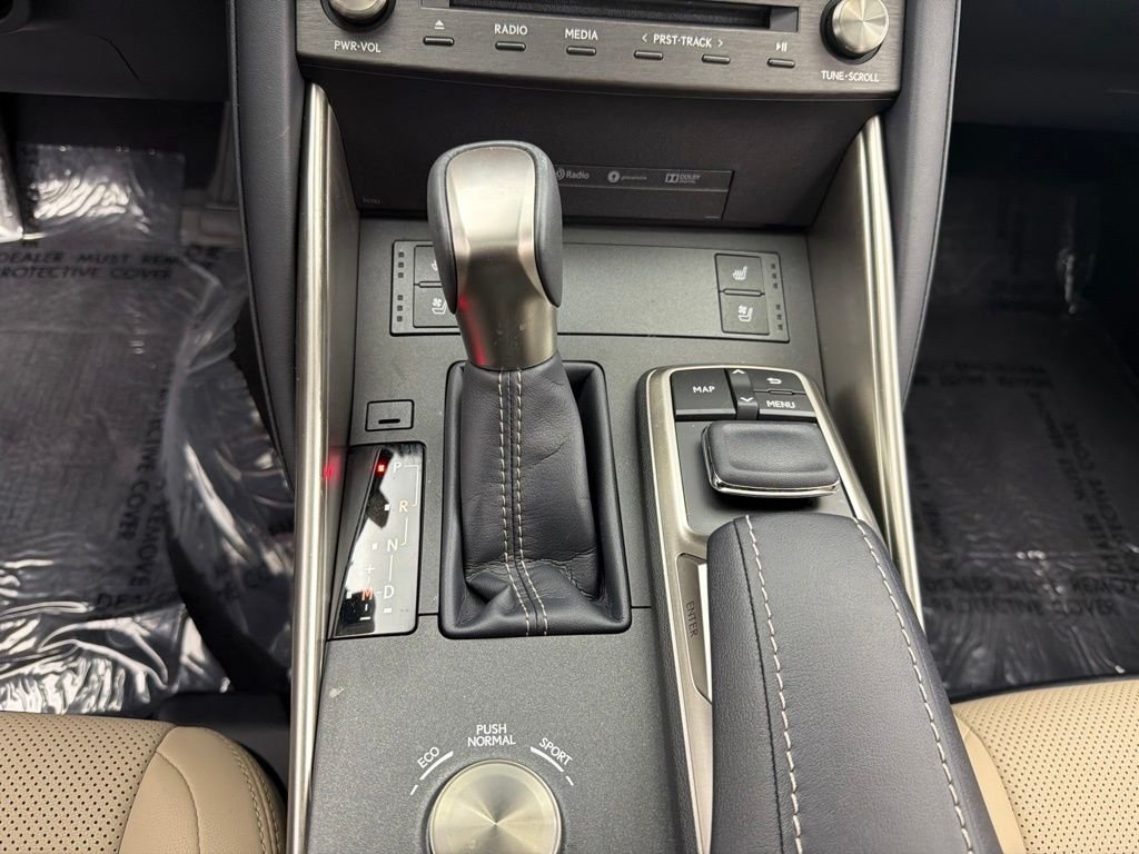 Certified Used 2020 EMINENT WHITE PEARL Lexus 300 image 16