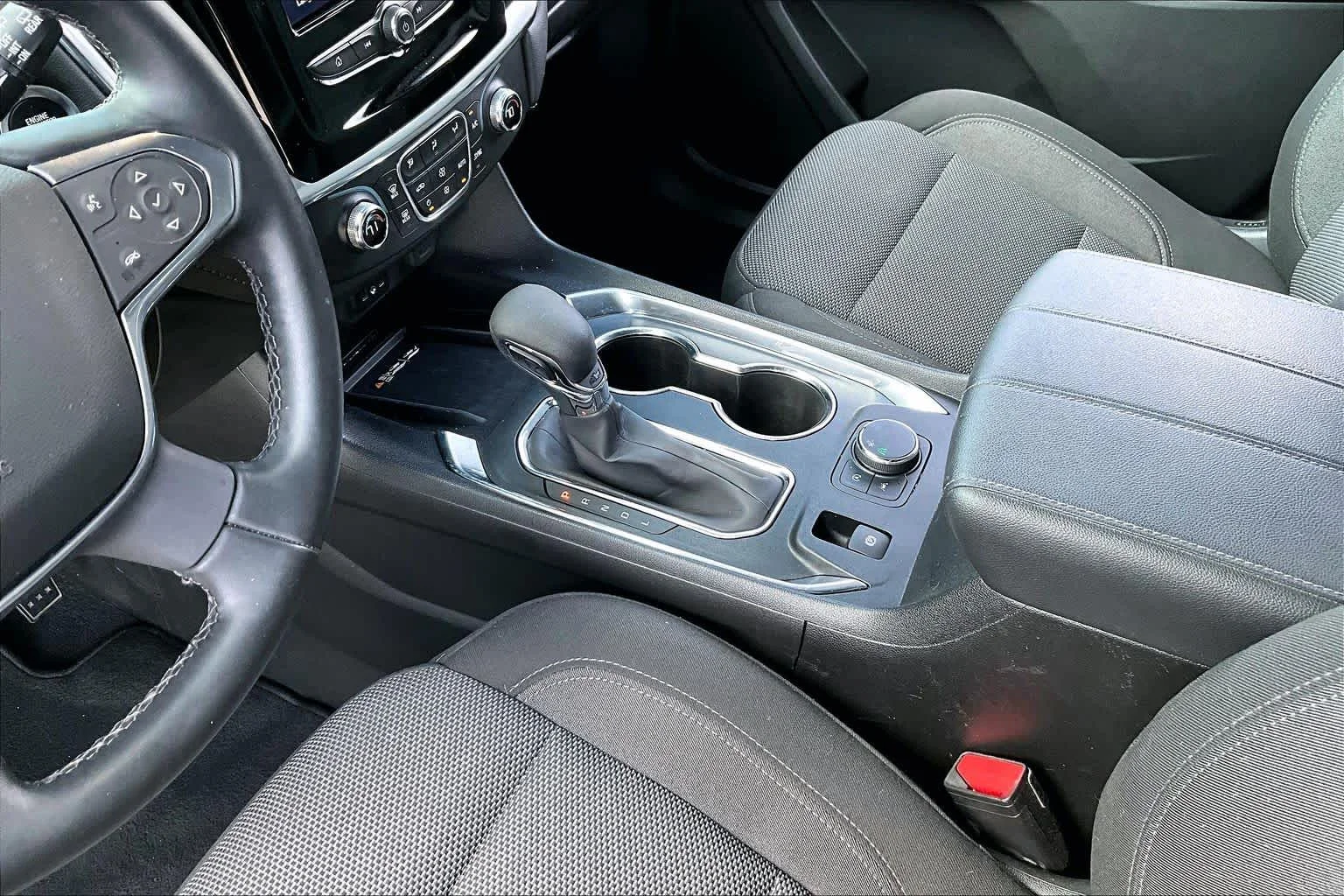 Used 2023 Summit White Chevrolet LT Cloth image 15