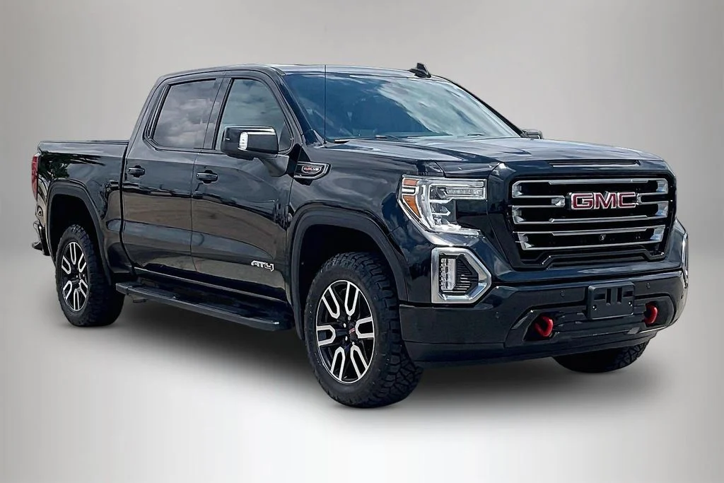 2020 GMC Sierra 4WD Crew Cab Short Box AT4's photo