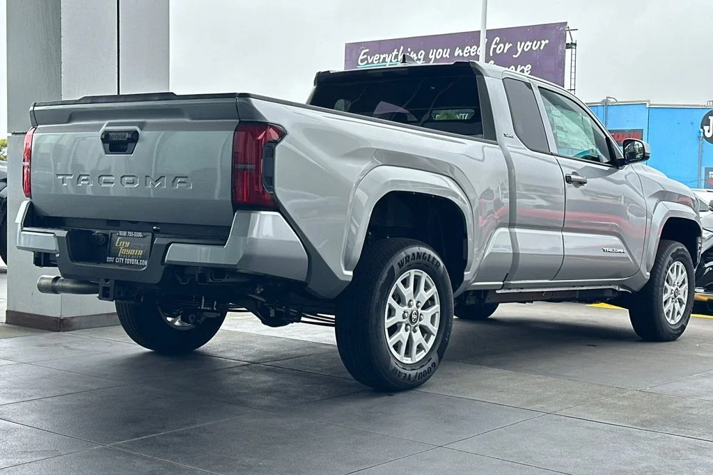New 2026 Celestial Silver Metallic Toyota  SR5 image 4