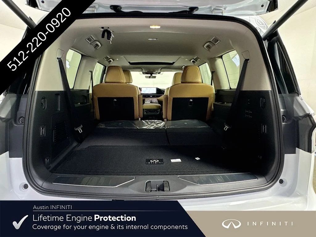 New 2027 White INFINITI LUXE image 33