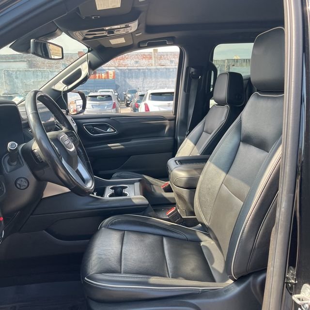 Used 2023 White Cadillac Premium Luxury image 6
