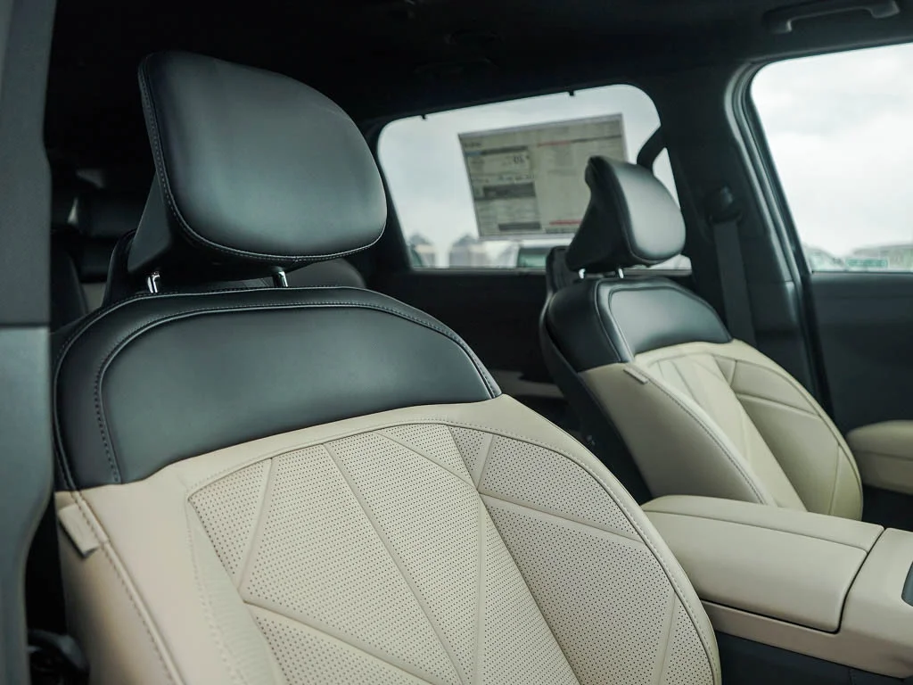New 2027 Black Jade Green Kia EX AWD image 12