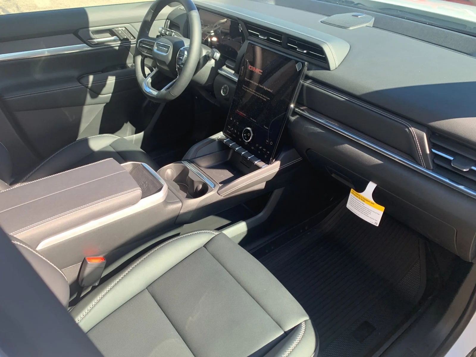 2027 GMC Terrain Denali - Photo 17
