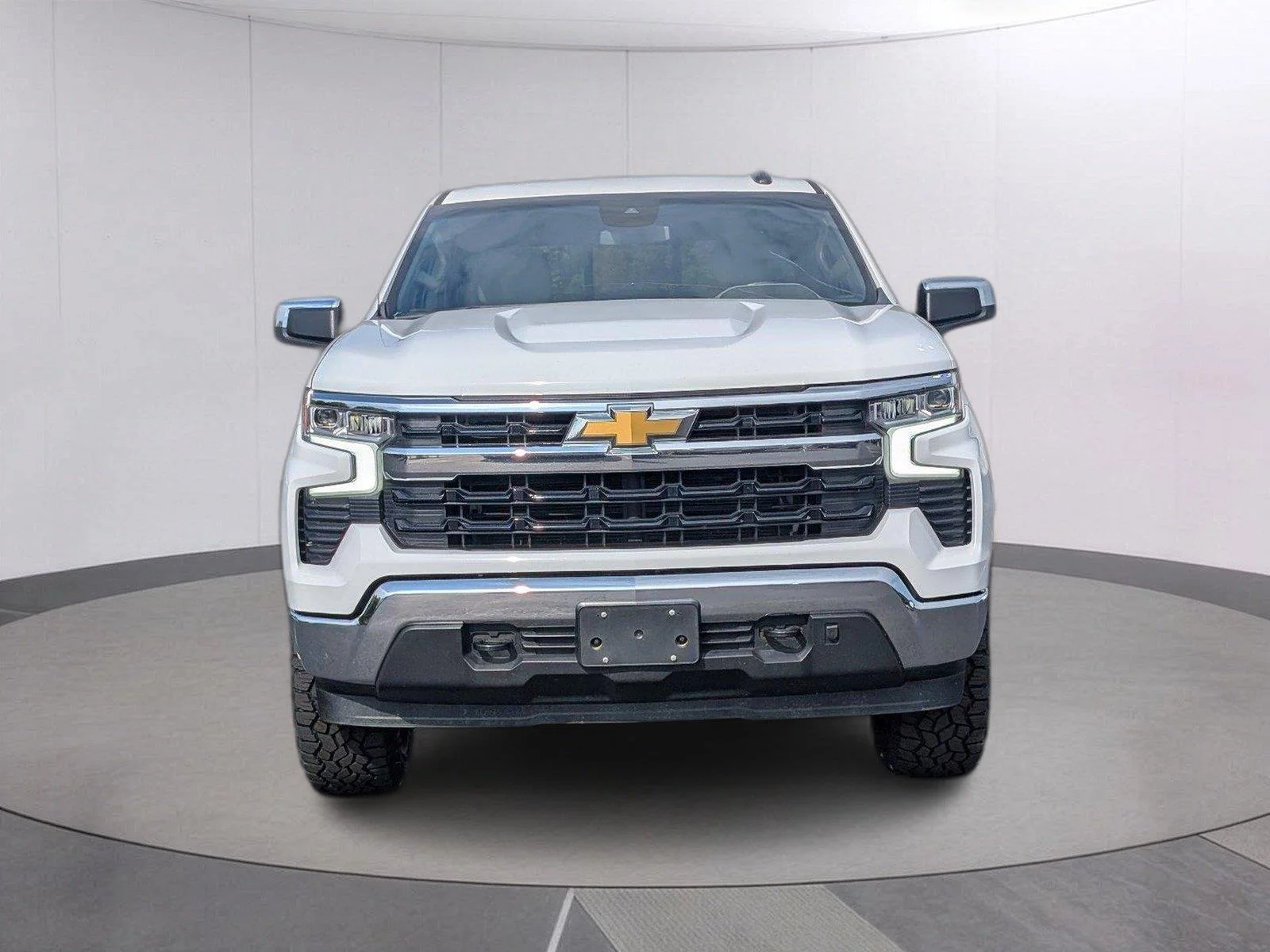 Used 2023 SUMMIT WHITE Chevrolet LT image 9