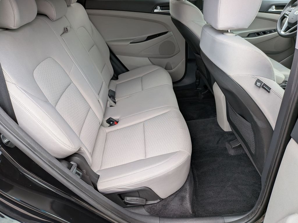 Used 2021 Black Hyundai Value image 27