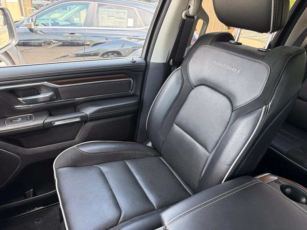 Used 2022 White Ram Laramie image 33