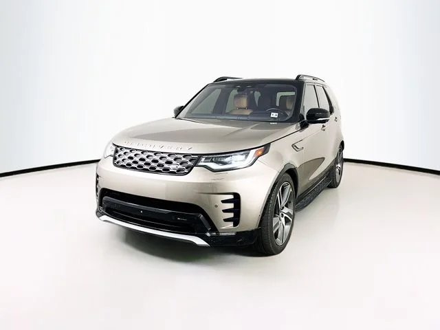 Used 2023  Land Rover Metropolitan Edition image 1