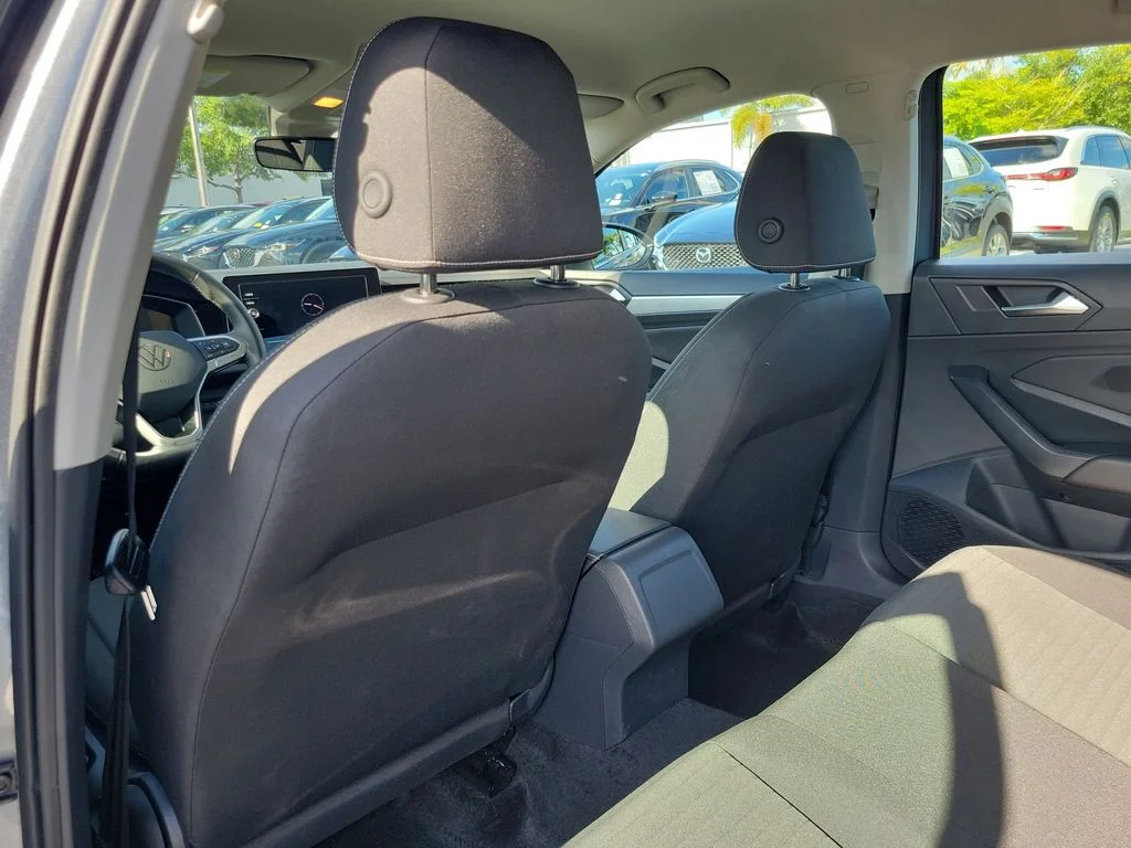 Used 2025 Gray Volkswagen 1.5T S image 8
