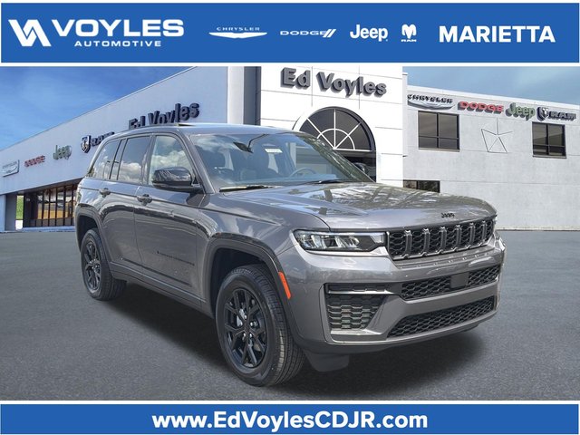 2026 Jeep Grand Cherokee Laredo Altitude