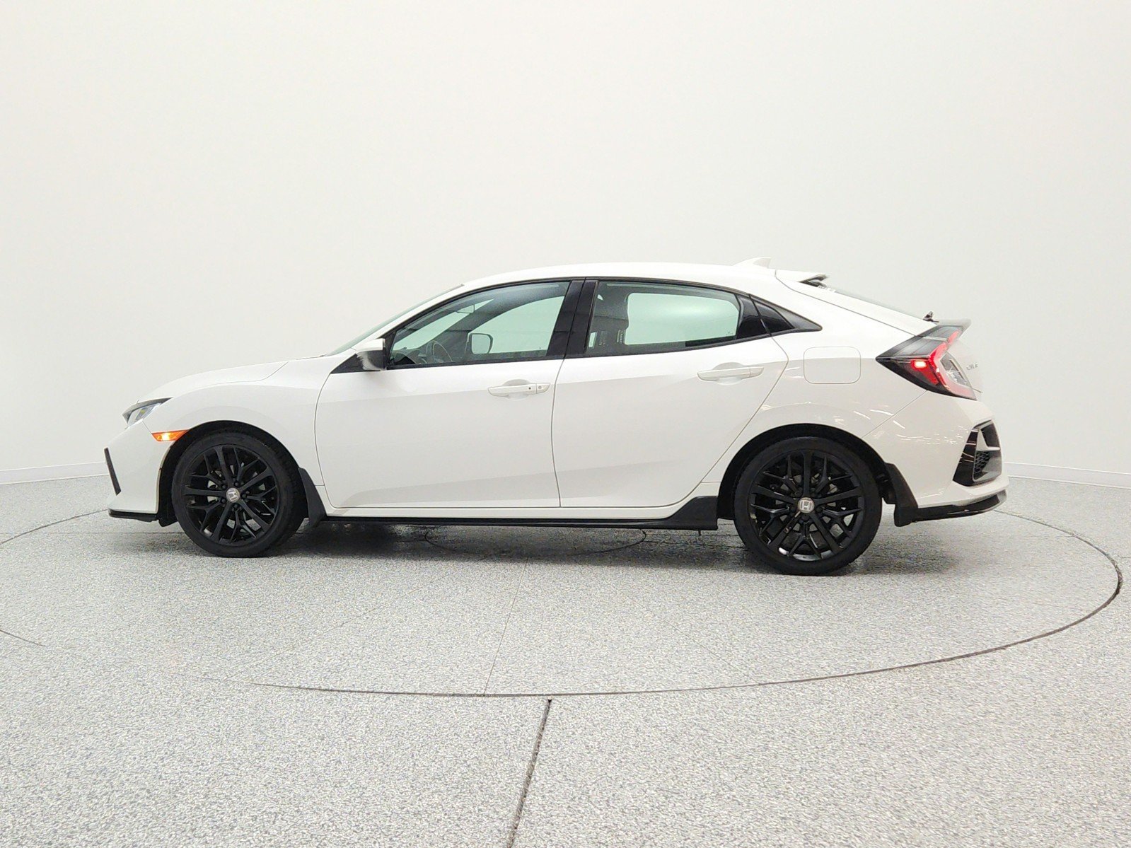 Used 2021 Platinum White Pearl Honda Sport CVT image 8