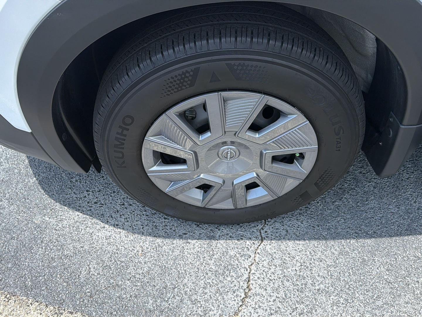 Used 2025 Fresh Powder Nissan S image 34