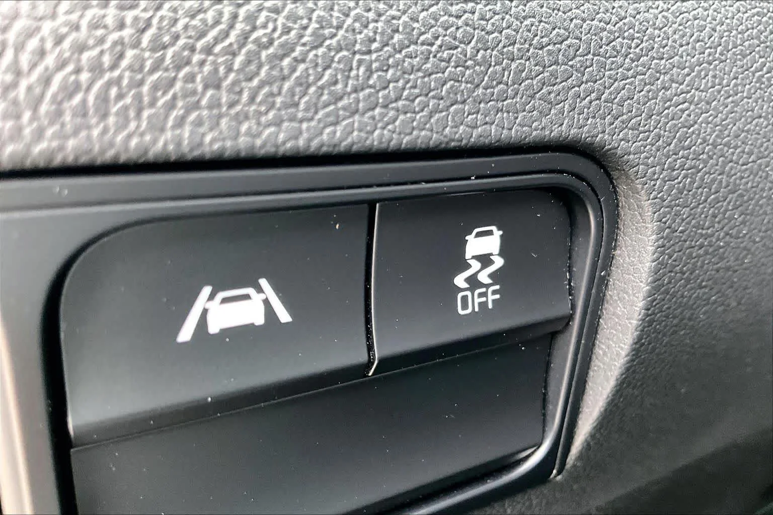 Used 2021 Gravity Grey Kia S image 34