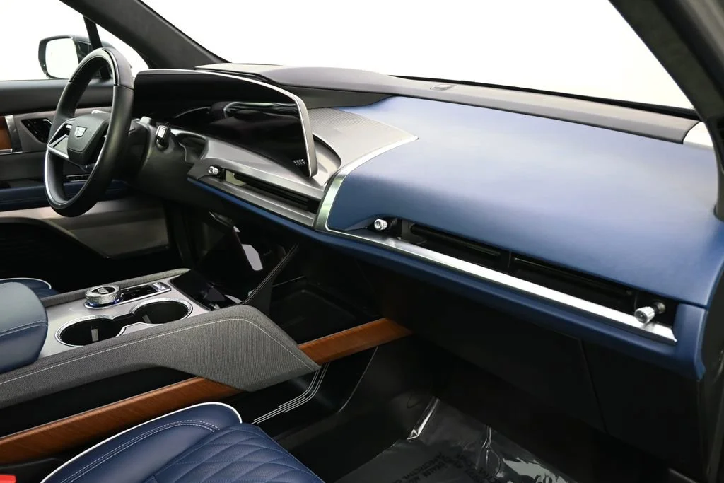 2026 Cadillac VISTIQ Premium Luxury - Photo 15