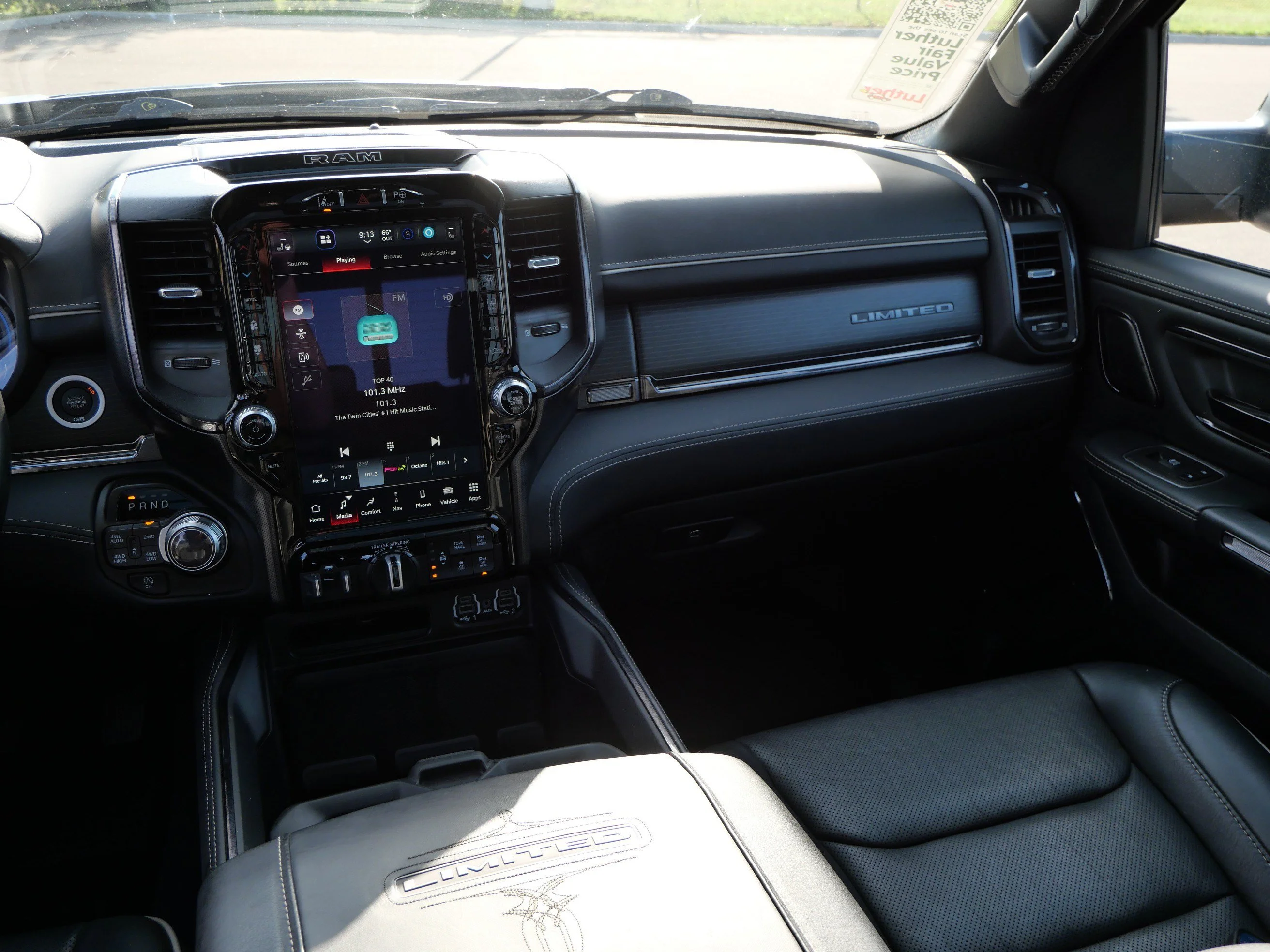 Photo 11