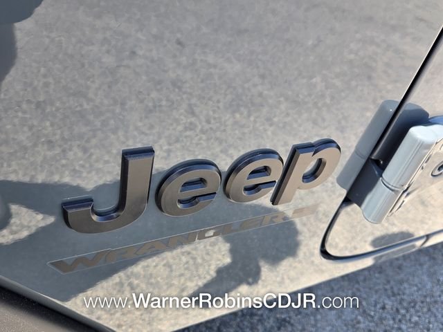 New 2026 Anvil Clear-Coat Exterior Paint Jeep Sport S image 30
