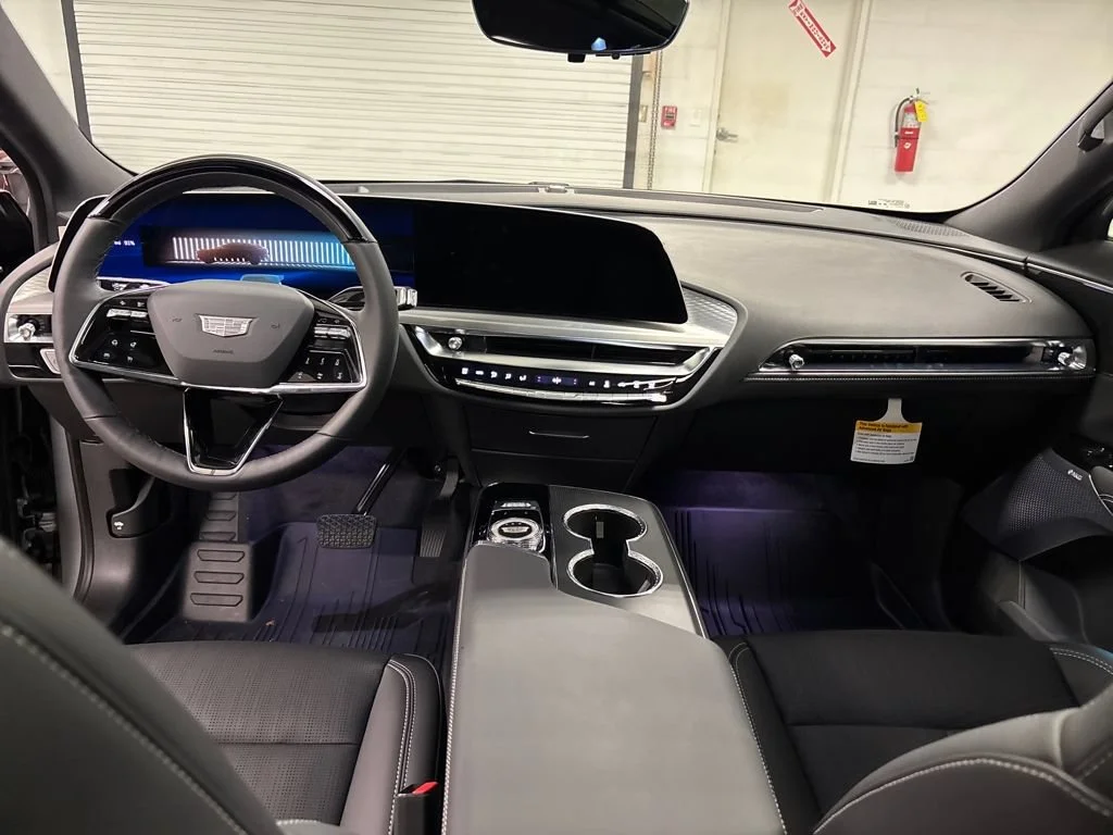 2026 Cadillac LYRIQ Premium Sport - Photo 28