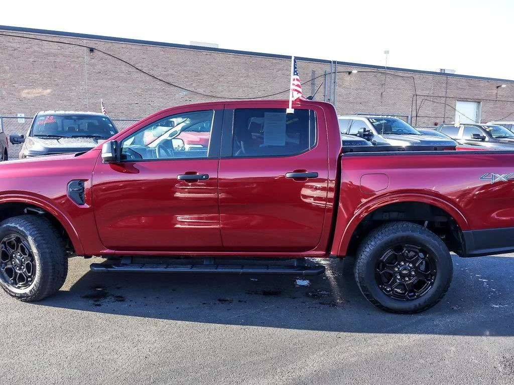 Used 2025 Ruby Red Metallic Tinted Clearcoat Ford XLT image 5