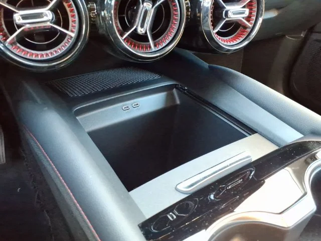 Used 2026 Polar White Tricoat Chevrolet RS image 19