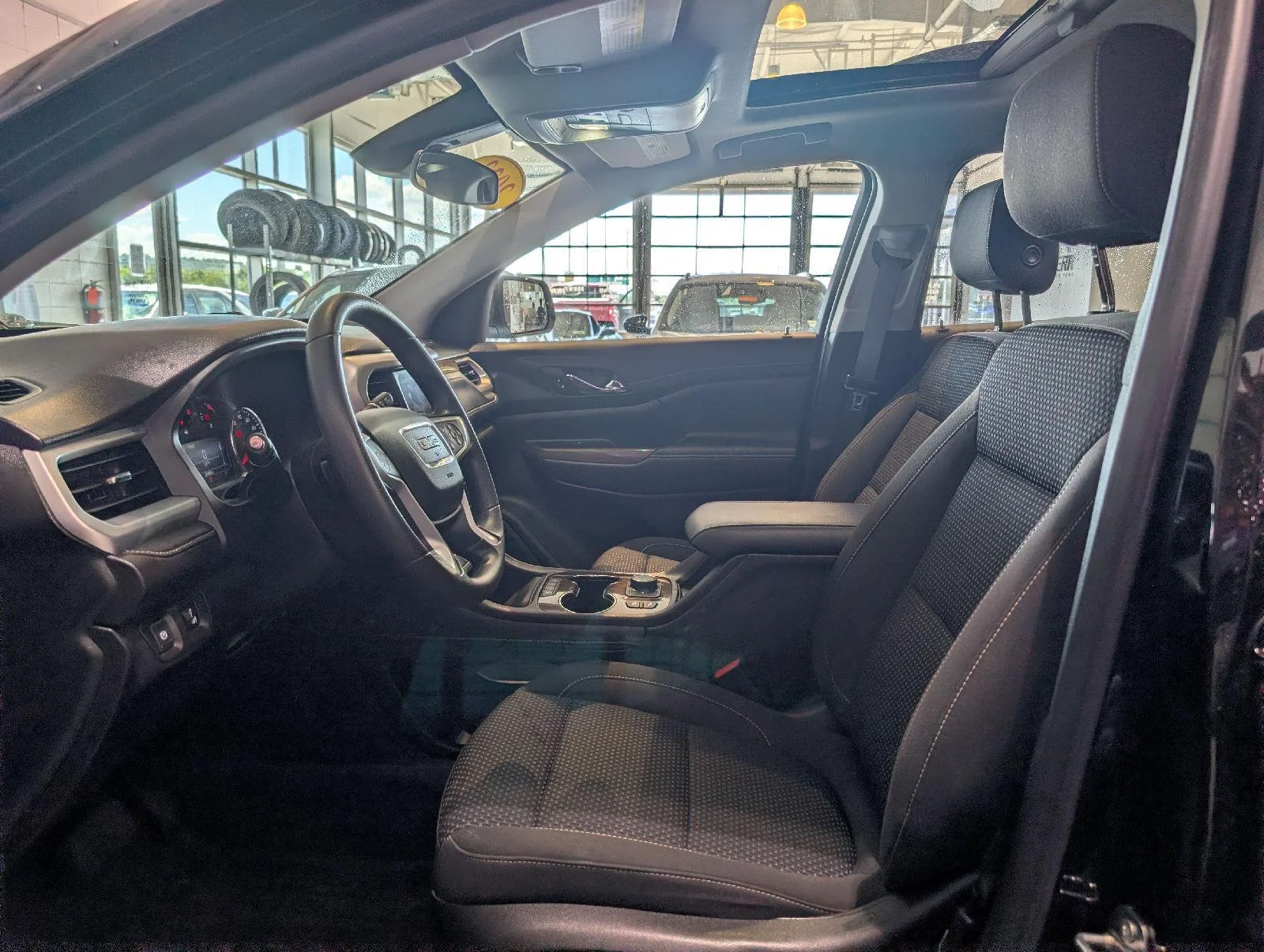 Used 2023 Ebony Twilight Metallic GMC SLE image 13