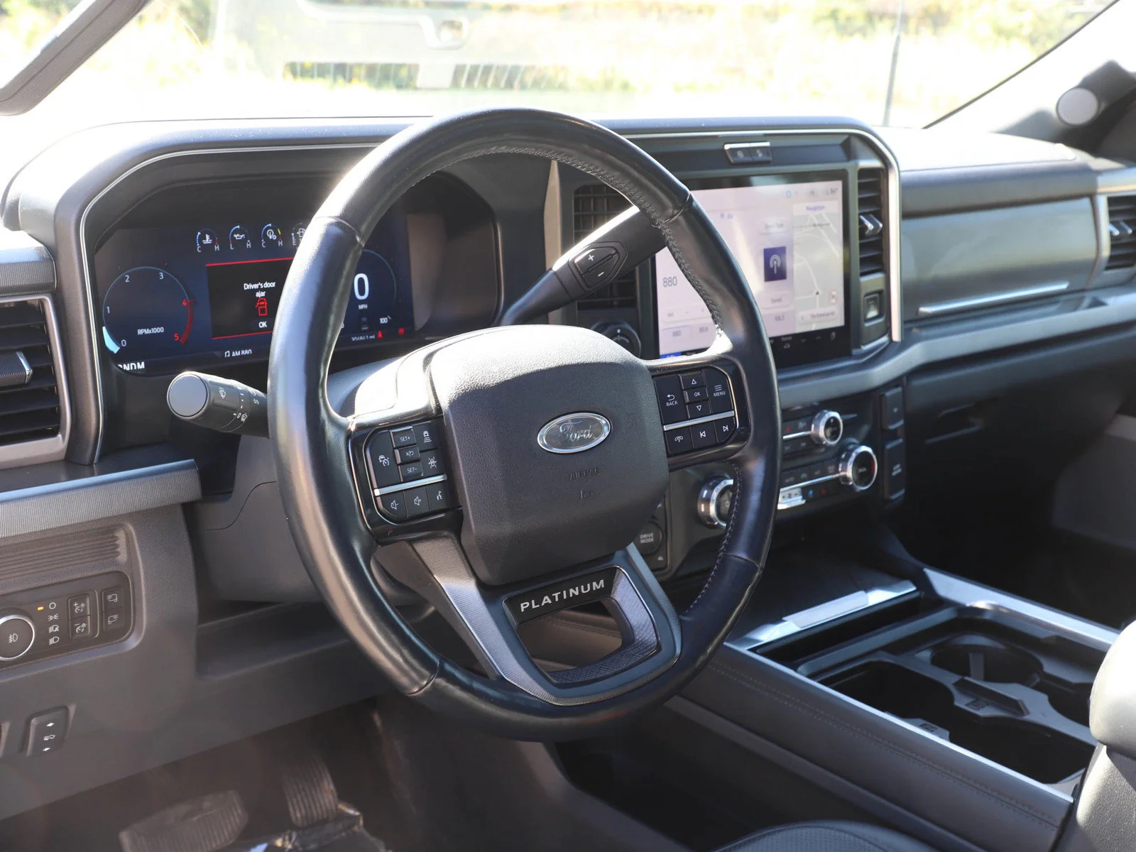 Used 2025 Star White Metallic Tri-Coat Ford Platinum image 19