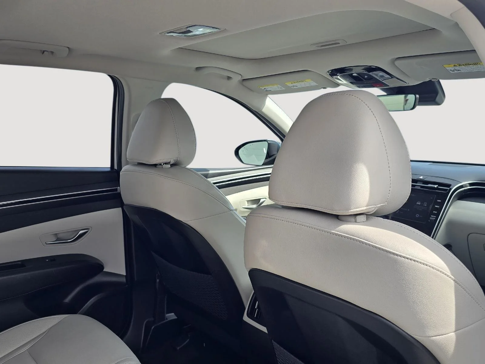 Used 2023 White Hyundai SEL image 23