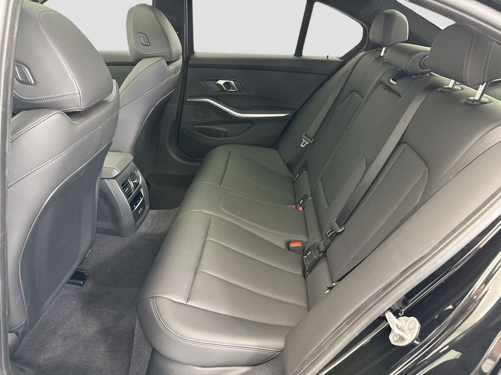New 2026 Black Sapphire Metallic BMW 330i image 20