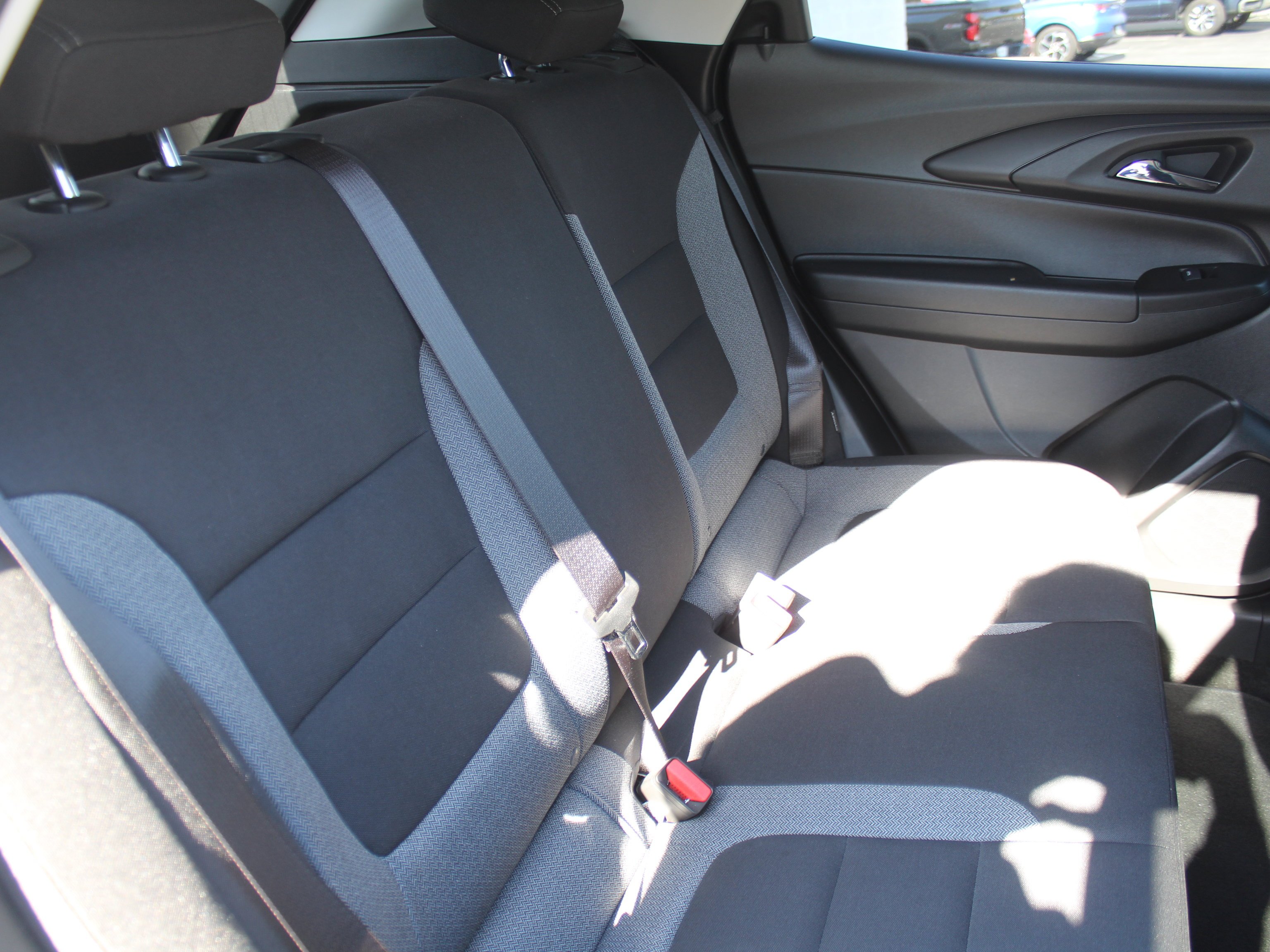 Used 2023 STERLING GRAY METALLIC Chevrolet LT image 24