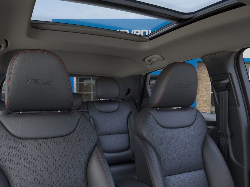 2027 Chevrolet Bolt RS - Photo 24