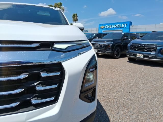 2027 Chevrolet Equinox LT - Photo 3