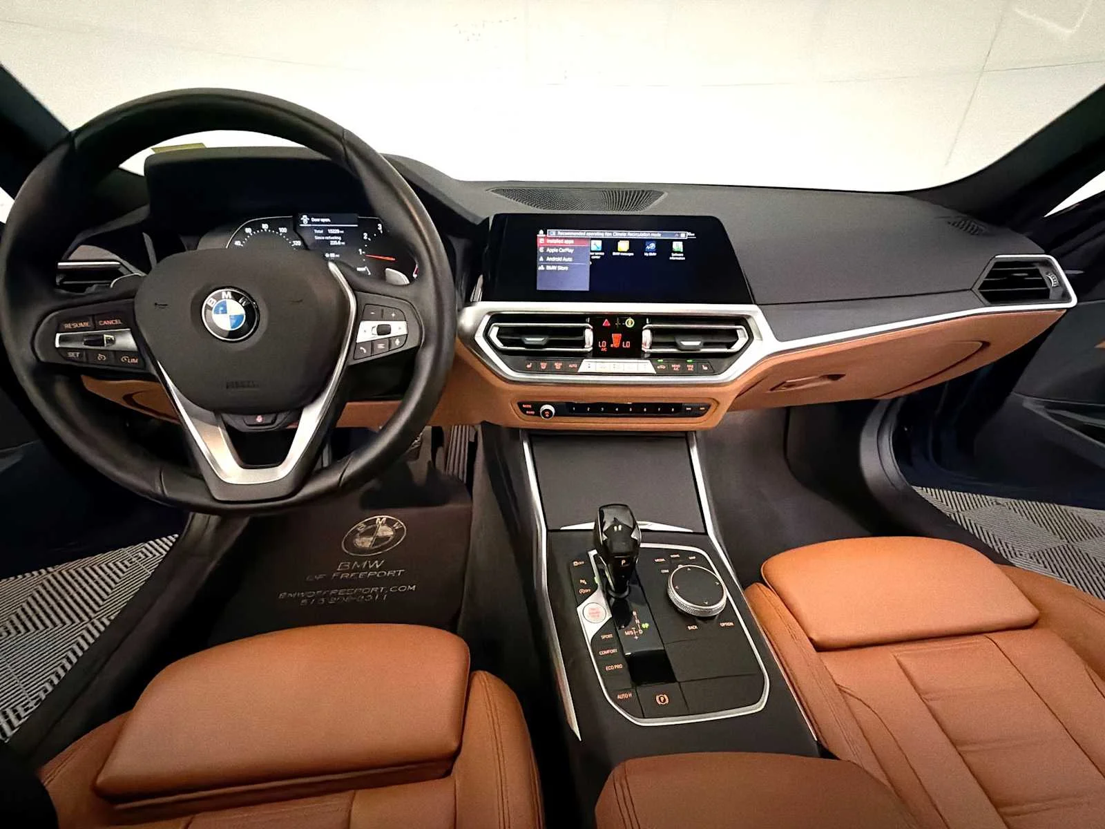 2021 BMW 3 Series 330i - Photo 17