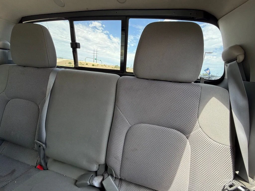 Used 2018 Gray Nissan SV image 8