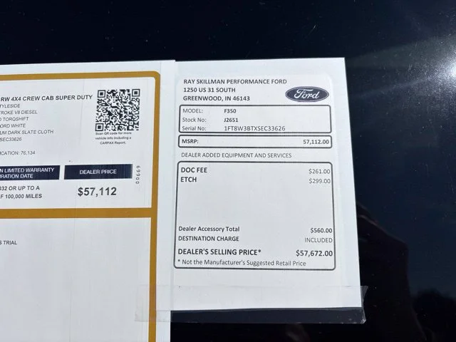Certified Used 2025 Oxford White Clearcoat Ford XLT image 3
