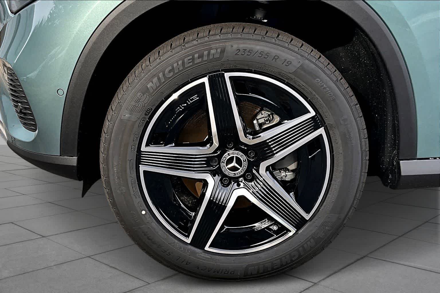 Used 2026 Verde Silver Metallic Mercedes-Benz GLC 300 image 15
