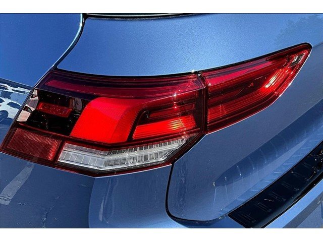 New 2026 Slate Blue Metallic Volkswagen 2.0T SE image 23