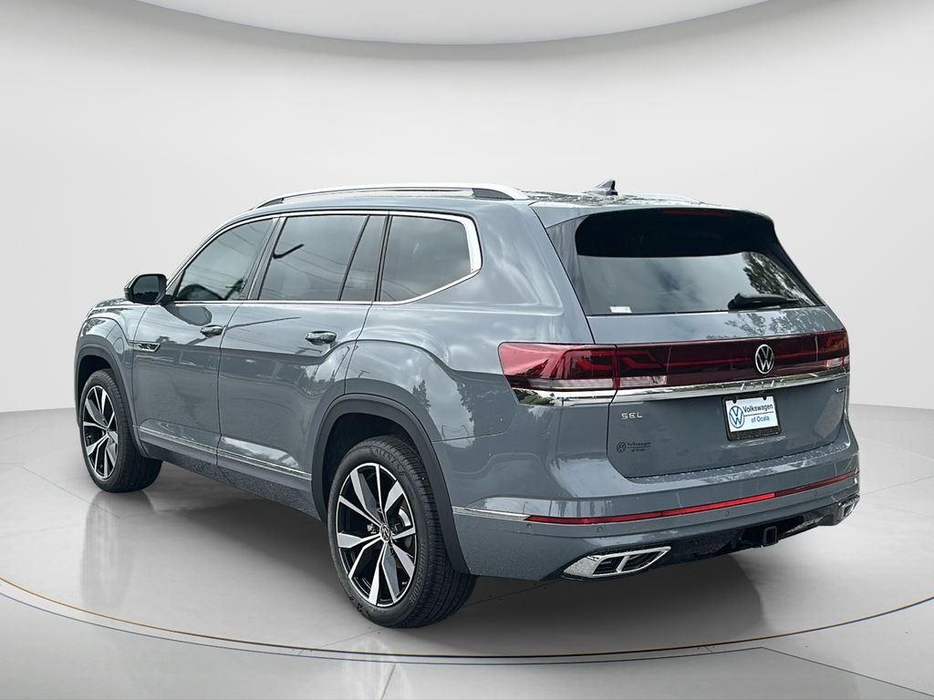 New 2026 Pure Gray Volkswagen 2.0T SEL Premium R-Line image 3