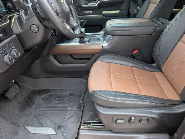 Used 2024 Sterling Gray Metallic Chevrolet High Country image 14