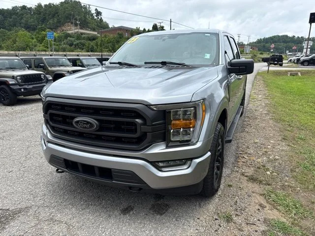 Used 2023 Silver Ford XLT image 7