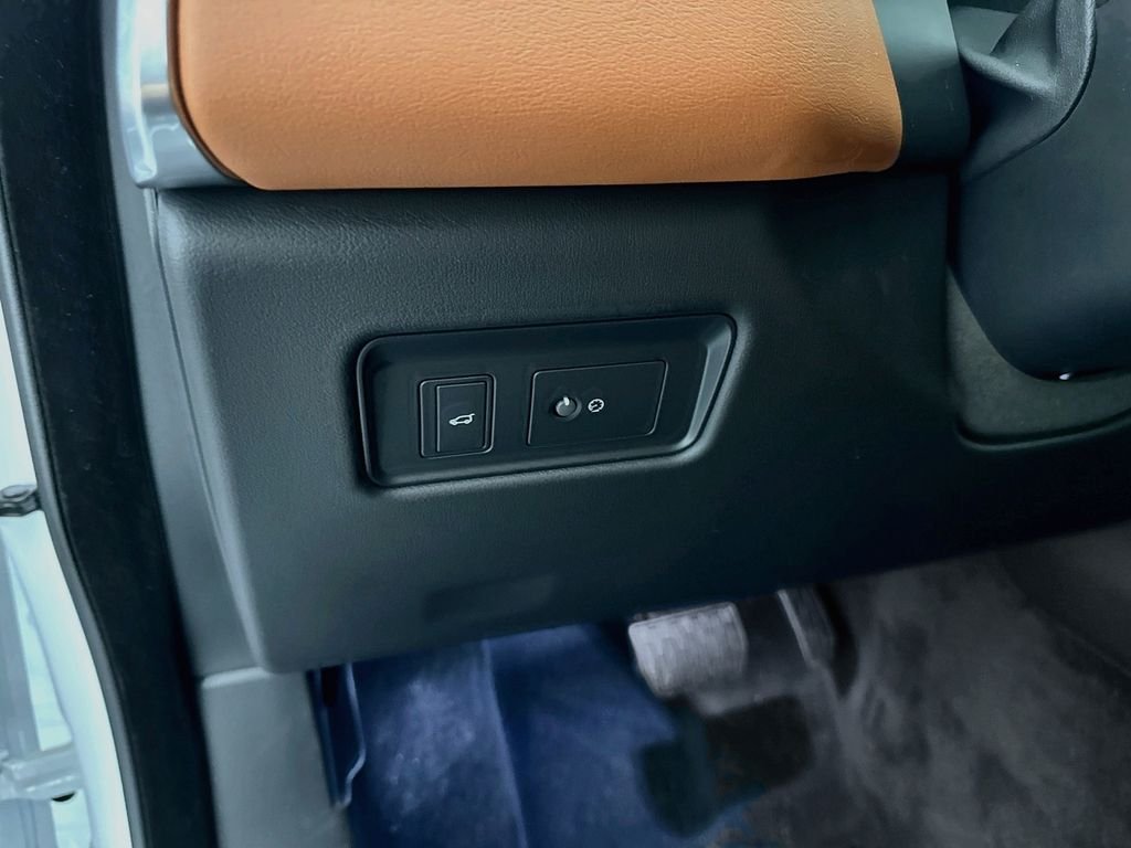 2026 Jaguar F-Pace R-Dynamic S - Photo 10