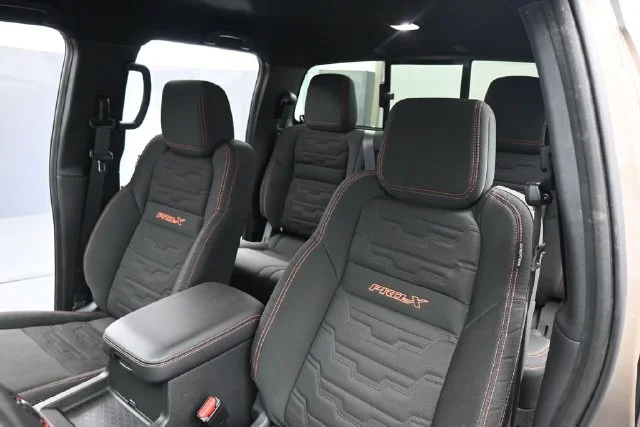Used 2024 Beige Nissan PRO-X image 27