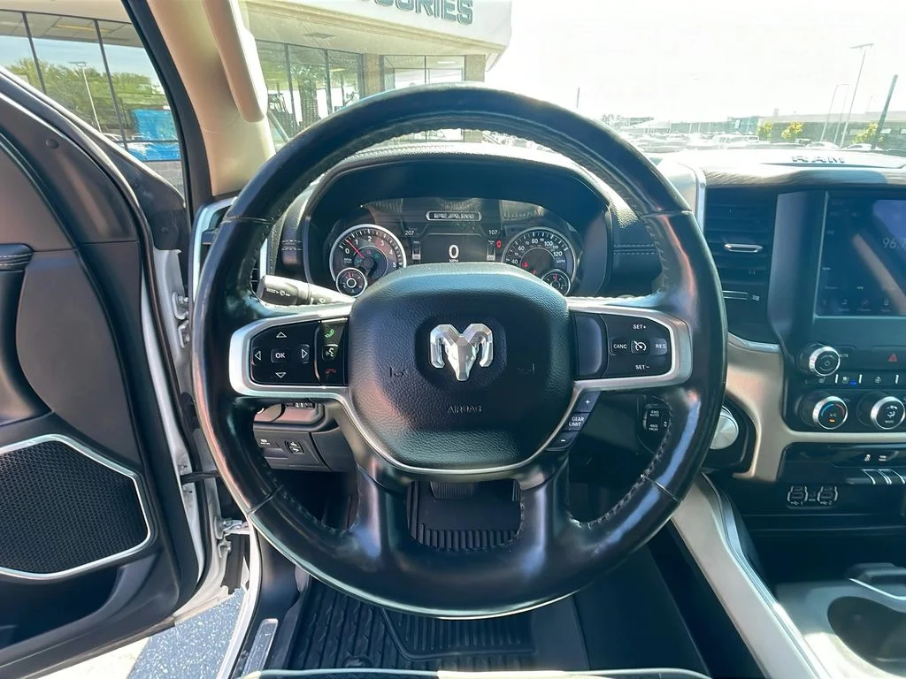 2020 RAM Ram 1500 Pickup Laramie - Photo 15