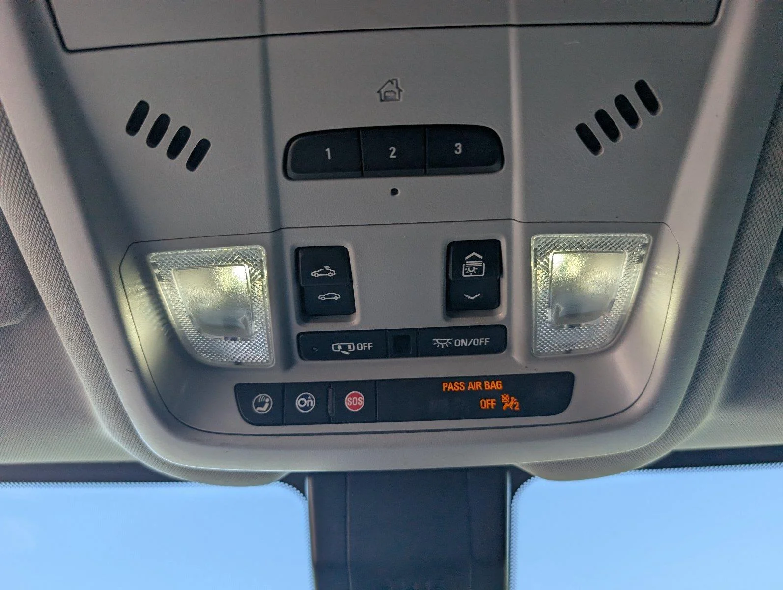 Used 2022 Iron Gray Metallic Chevrolet Premier image 20