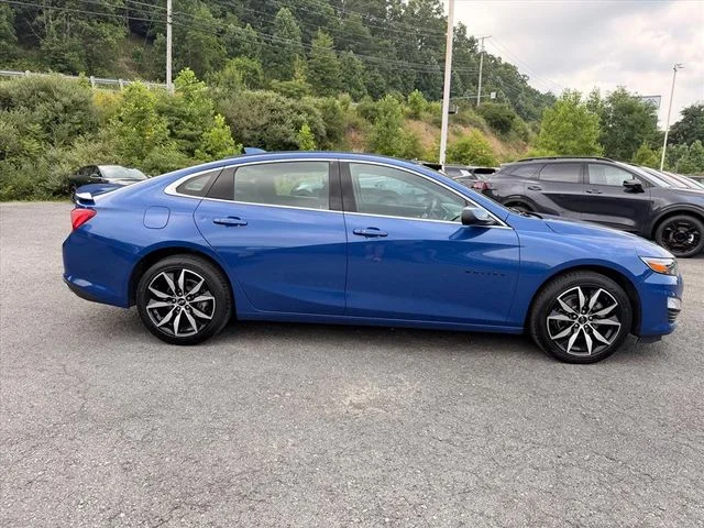 Used 2023 Blue Chevrolet RS image 13