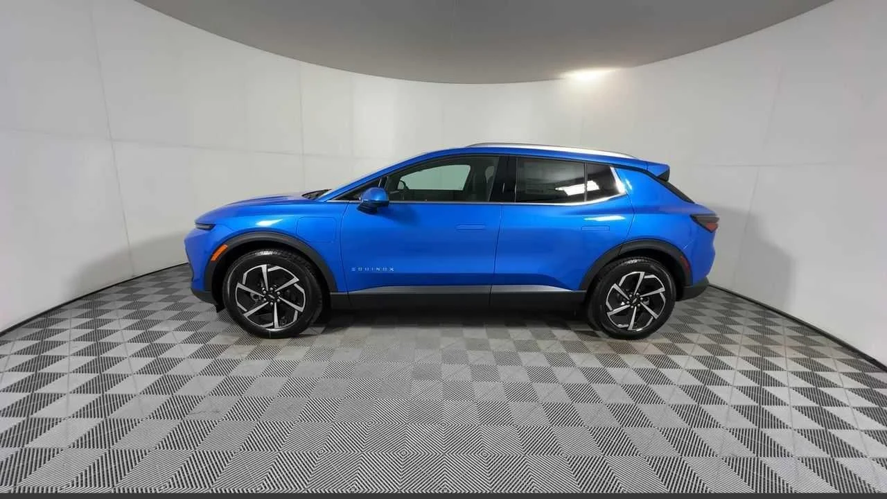 New 2026 Riptide Blue Metallic Chevrolet LT image 10