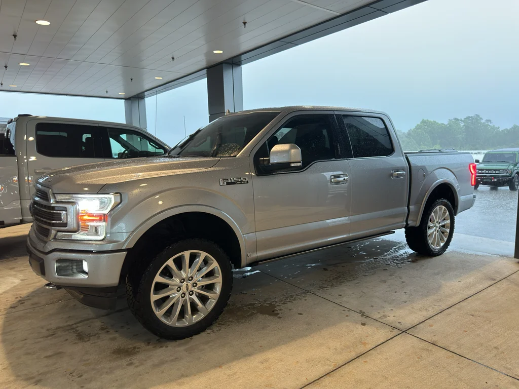 2020 Ford F-150 Limited 4x4 SuperCrew 5-1/2 Box's photo