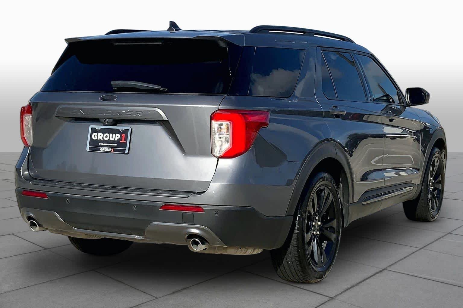 Used 2021 Carbonized Gray Metallic Ford XLT image 12