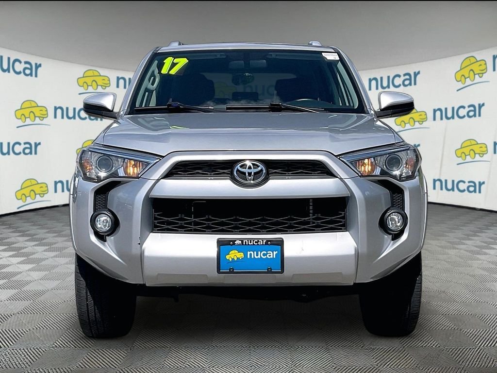 Used 2017 Classic Silver Metallic Toyota SR5 image 2